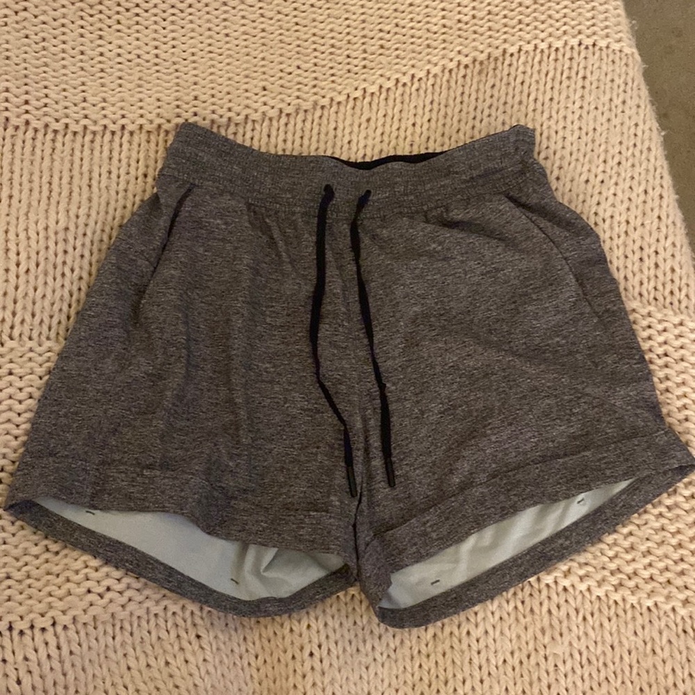 Lululemon High Rise 4” Shorts